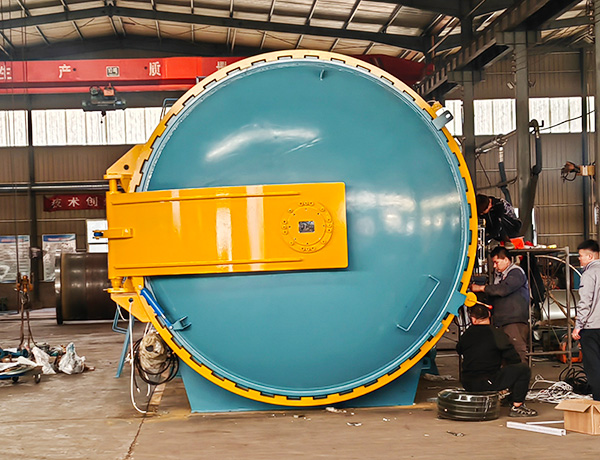 碳纤维帆船板热压罐